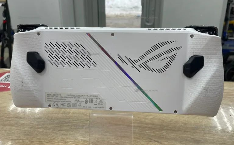 Приставка ASUS rog ally z1