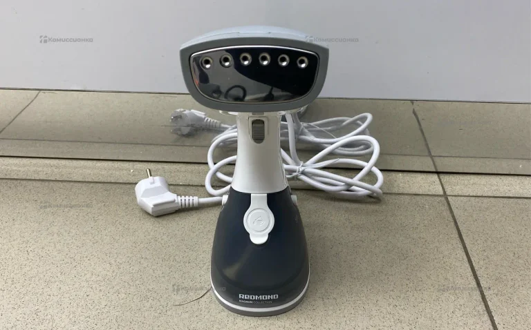 Отпариватель Redmond RHS-6802