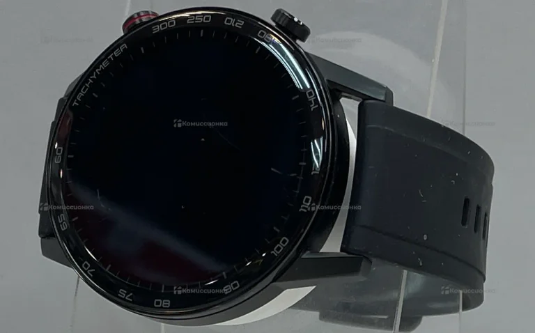 Часы  Honor MagicWatch