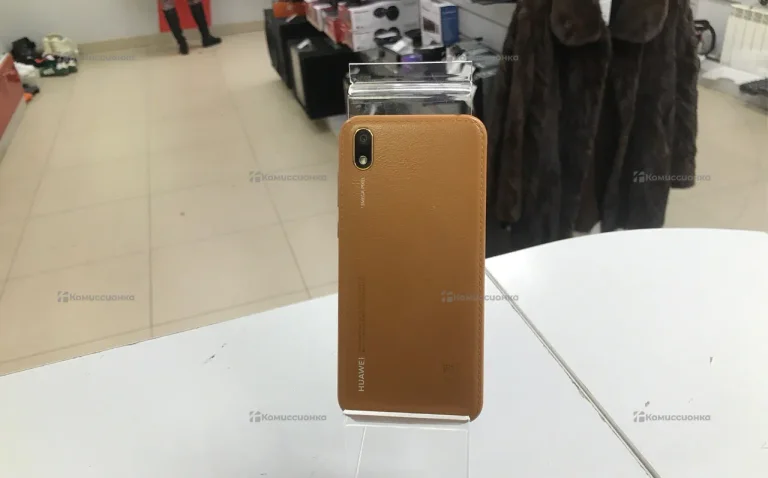 Huawei Y5 (2019) 2/32 ГБ
