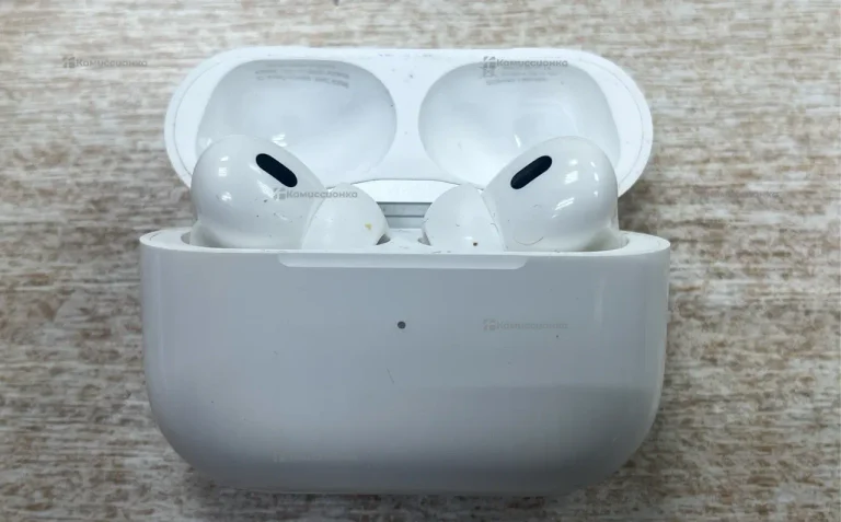 Наушники Appel iPhone SE 3/128