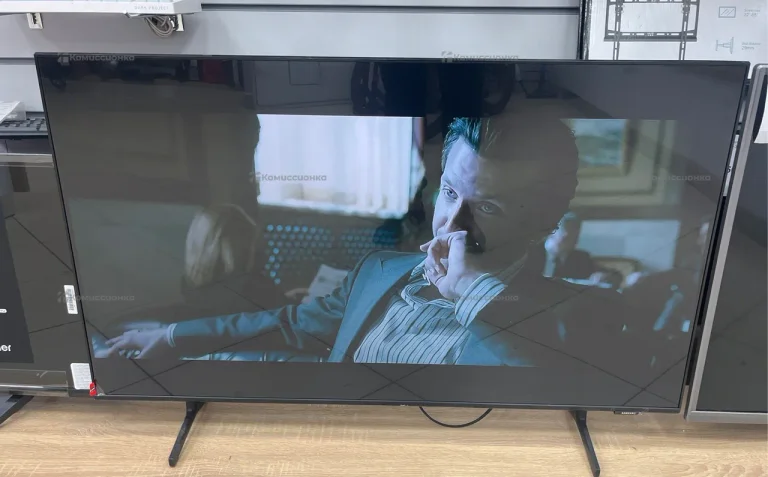 Телевизор Samsung UE43DU8500UXCE