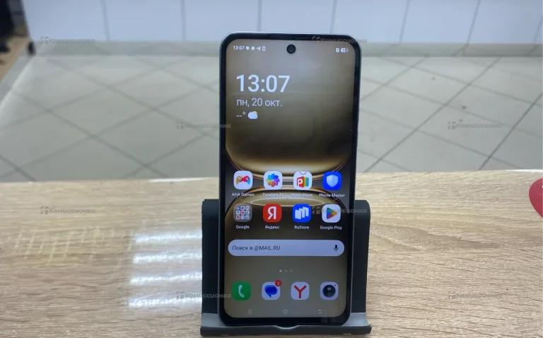 Tecno Spark Go 2 4/128 ГБ