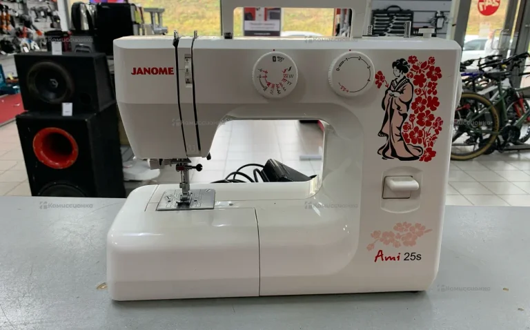 Швейная машина Janome Ami 25S