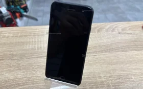 Apple iPhone SE (2022) 4/64 ГБ