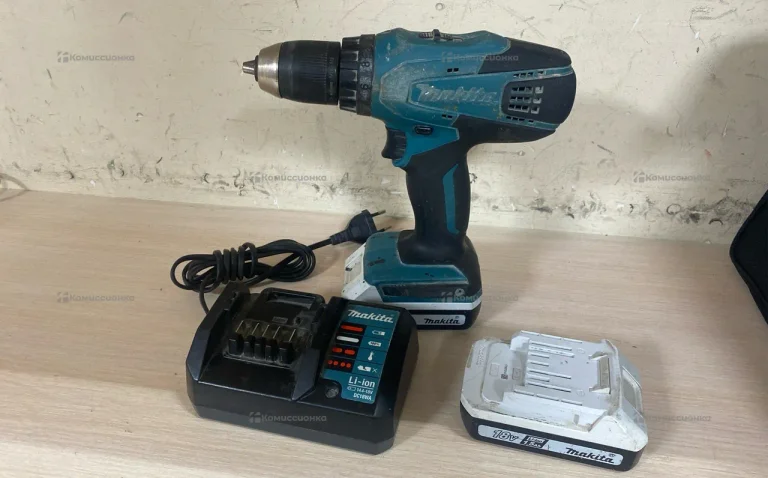 Дрель-шуруповерт makita DF457DWE