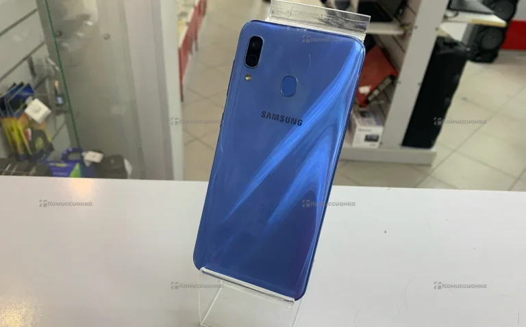 Samsung Galaxy A30