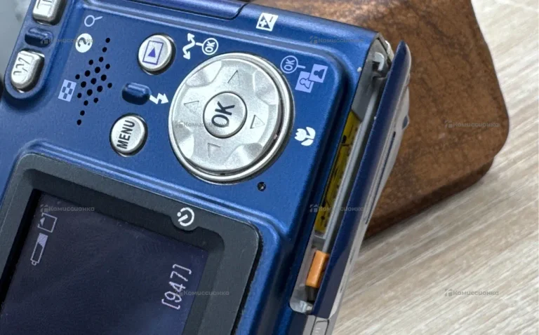 Фотоаппарат Nikon E5900