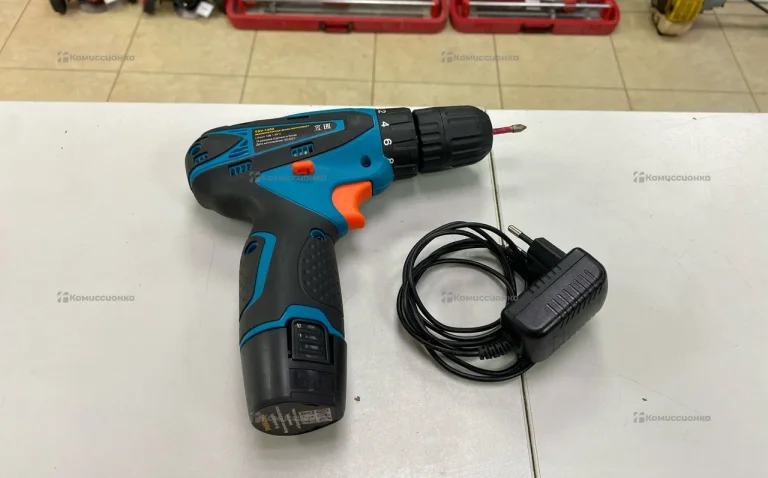 Шуруповерт 1202