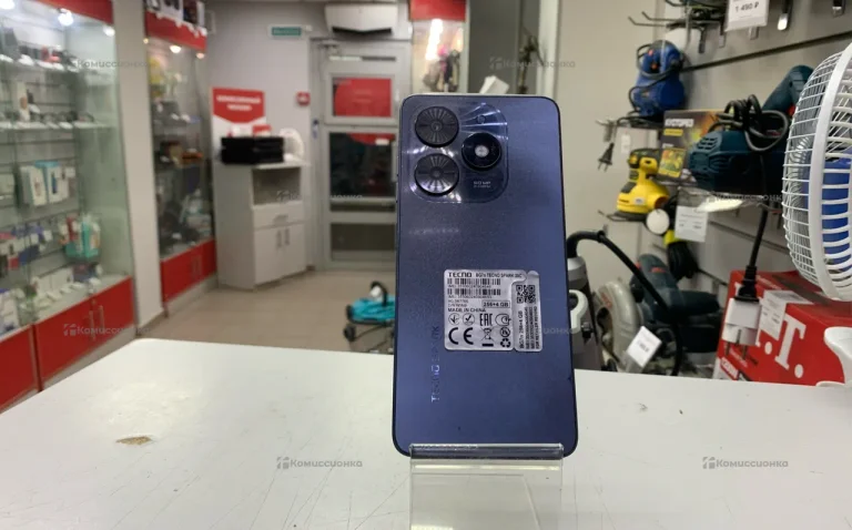 Tecno Spark 20C 4/256 ГБ