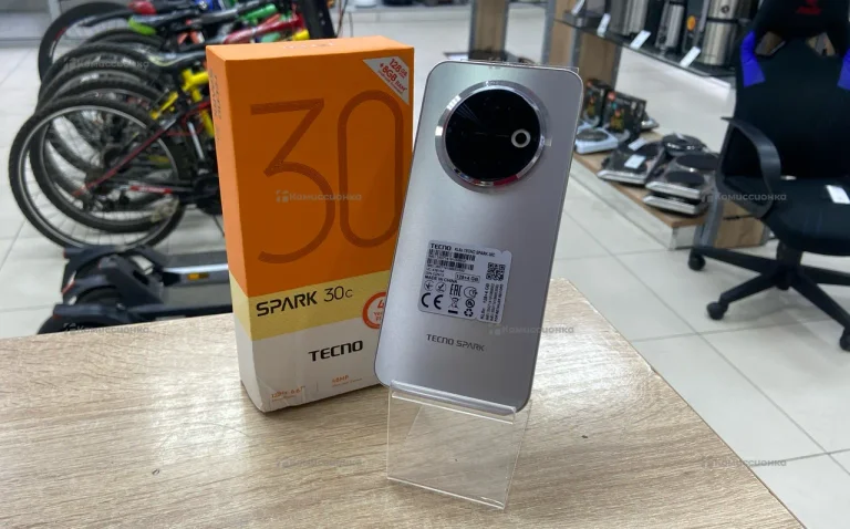 Tecno Spark 30C 4/128 ГБ