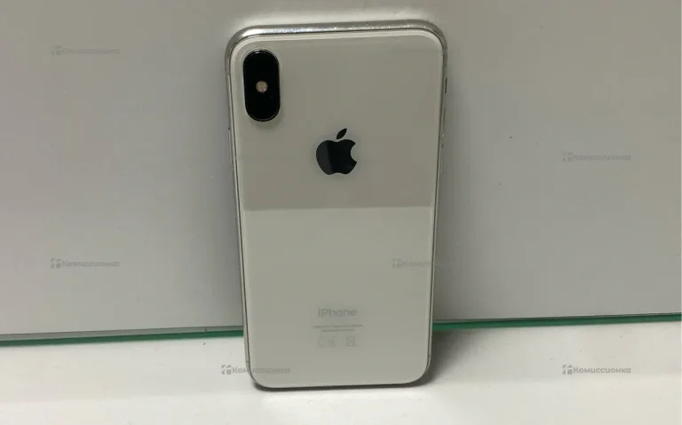 Apple iPhone X 3/64 ГБ