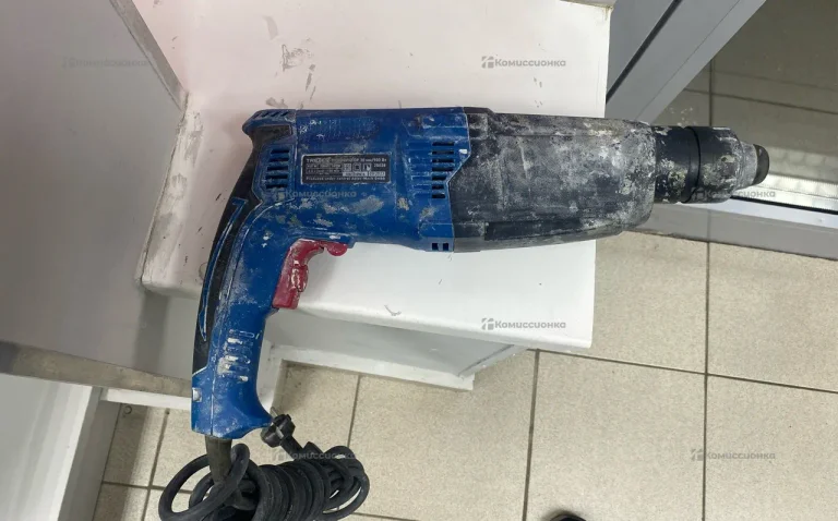 Перфоратор Triger 900Вт