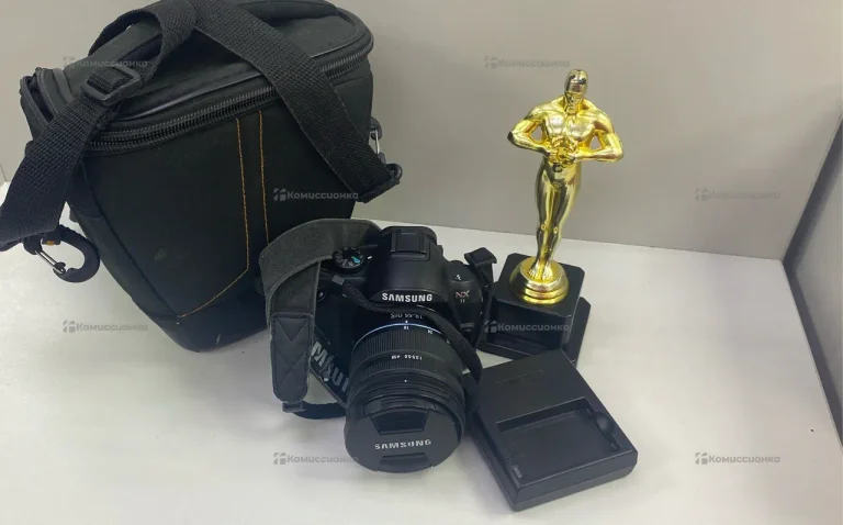 Фотоаппарат  Samsung NX11