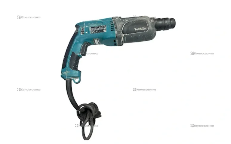 перфоратор Mikita HR2470