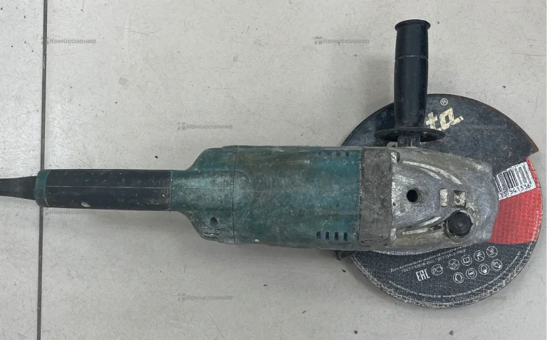 УШМ makita GA9020