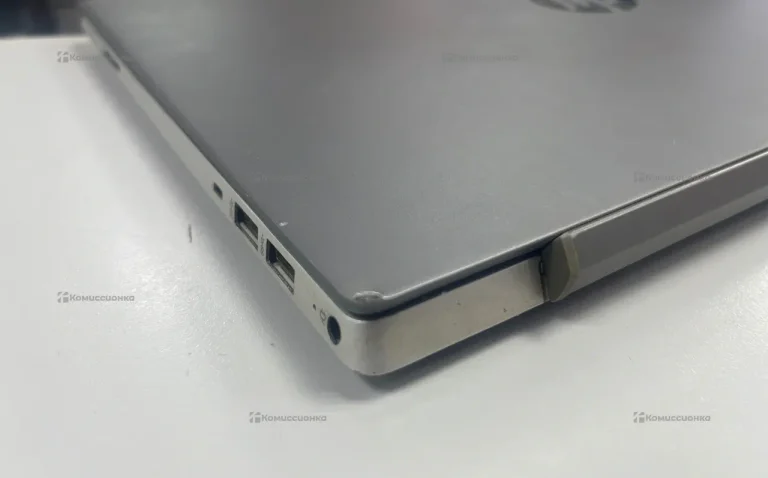 Ноутбук  HP 15-cw0041ur