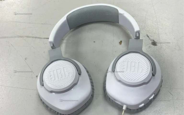 Наушники JBL QUANTUM 100