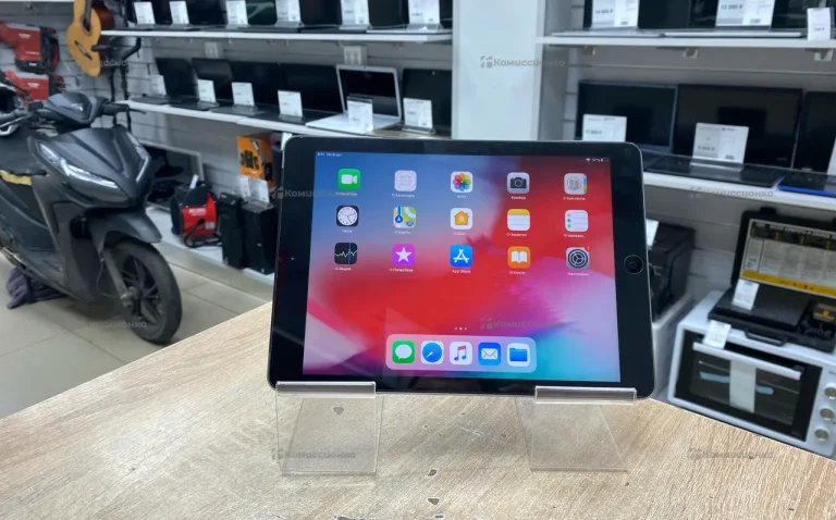 Планшет Apple iPad Air 2 32Gb Wi-Fi + Cellular