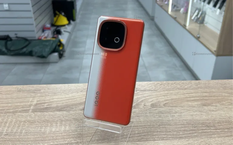 Vivo IQOO Neo 10 16/512