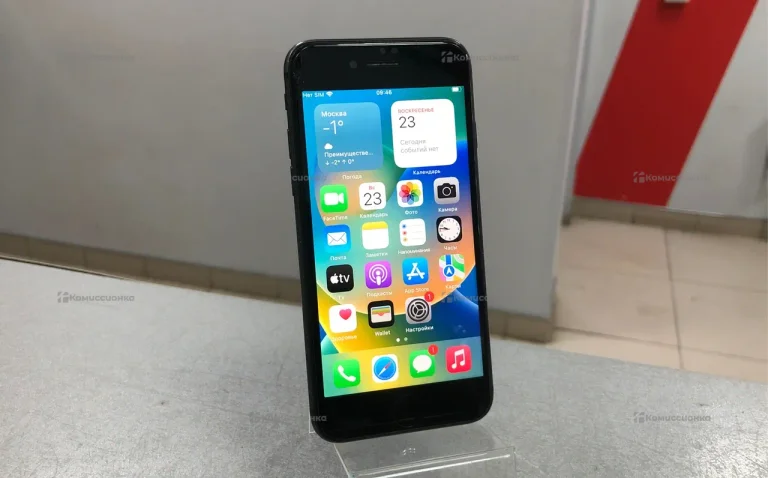 Apple iPhone 8 2/64 ГБ