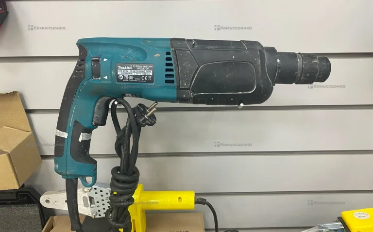 Перфоратор makita HR2470F