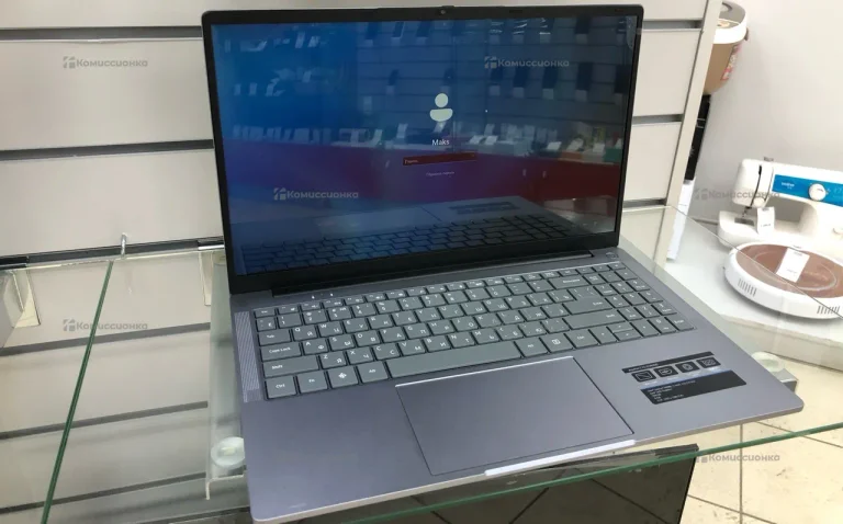 Ноутбук Dexp Aqulion c-15