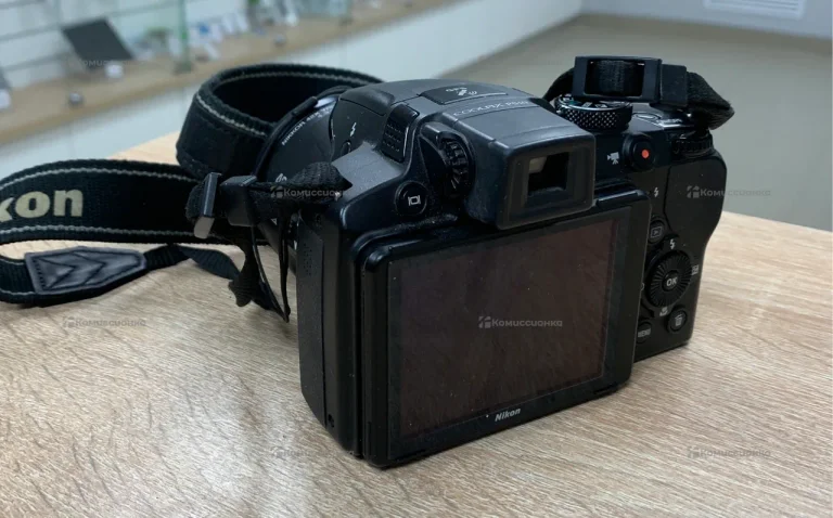 Фотоаппарат  Nikon P510