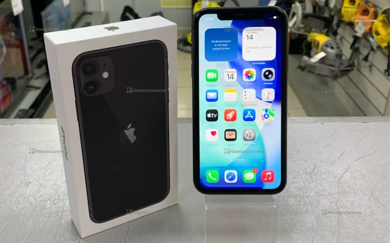 Apple iPhone 11 4/64 ГБ