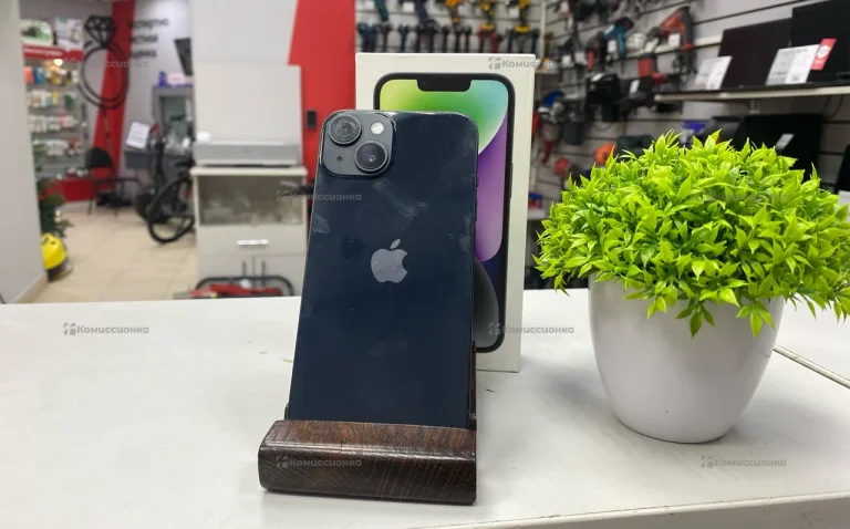 Apple iPhone 14 6/256 ГБ