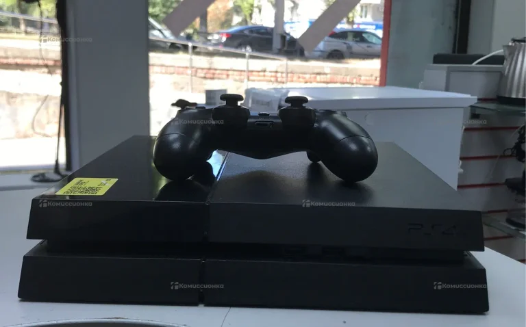 PS4 500Gb + подписка