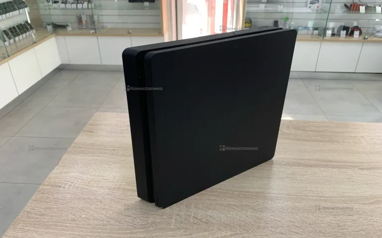 Приставка PS4. Slim 500Gb