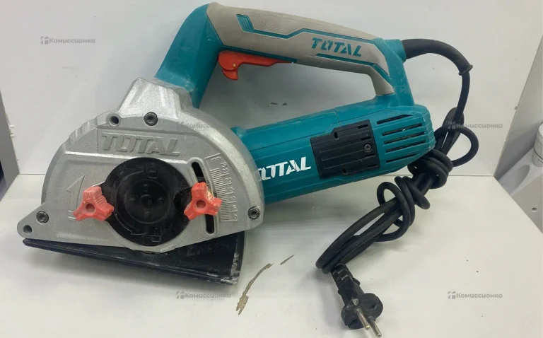 Штроборез Total TWLC1256