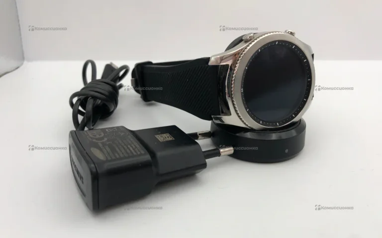 Часы  Samsung Galaxy Gear S3