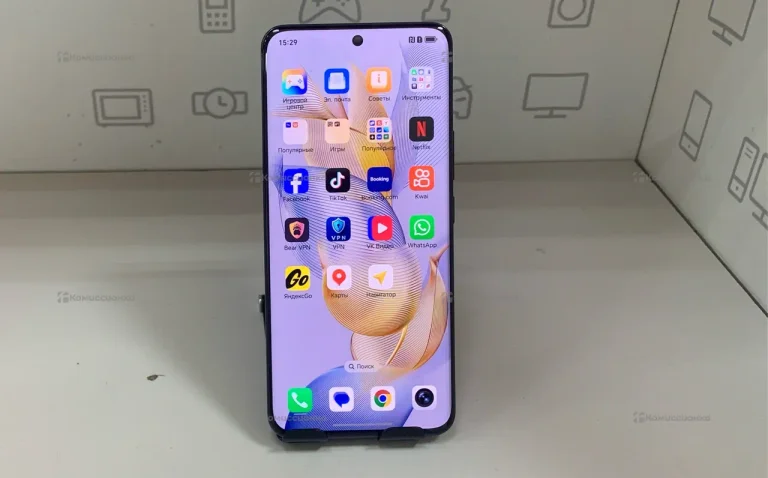 Honor 90 8/256GB.