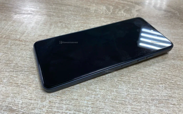 Tecno Spark 30 8/128 ГБ