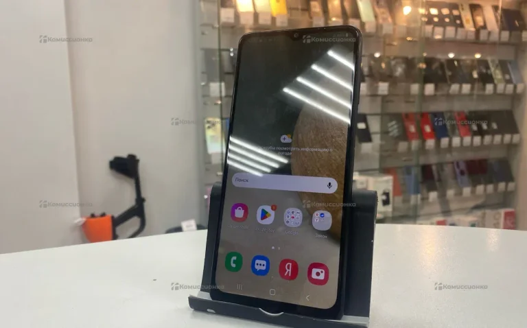 Samsung Galaxy A12 2/32 ГБ