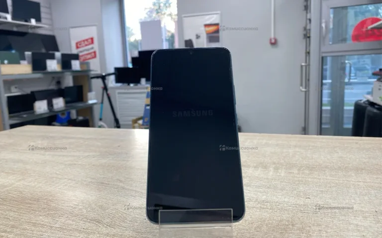 Samsung Galaxy S22 8/256Gb
