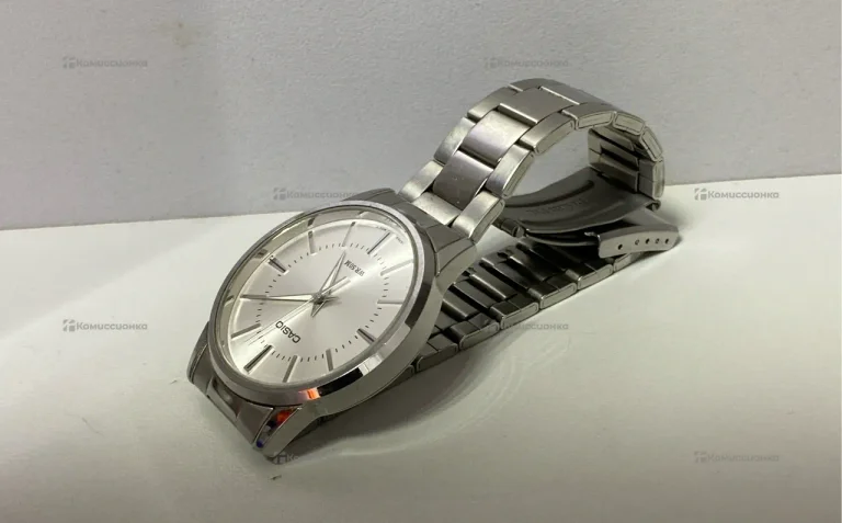 Часы Casio