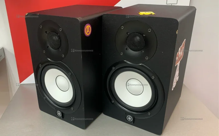 Колонка  YAMAHA HS5