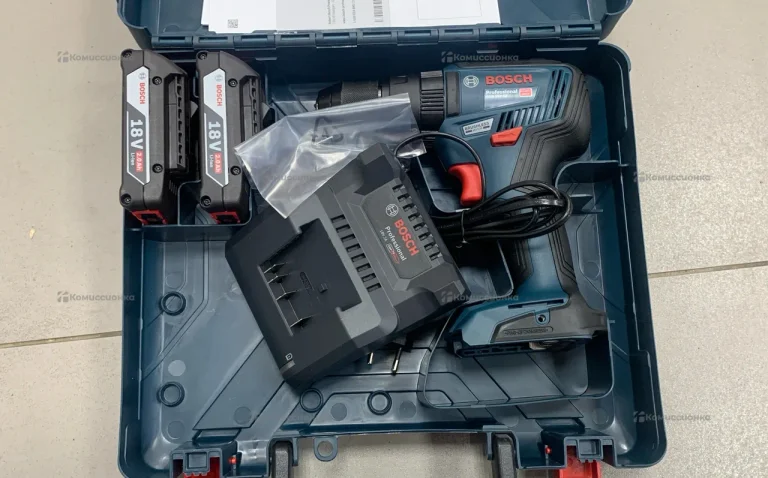 Дрель-шуруповерт BOSCH GSB 18V-50