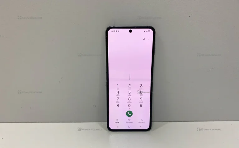 Samsung Galaxy Z Flip4 8/128 ГБ