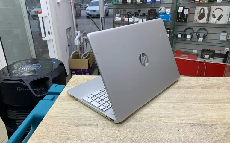 Ноутбук  HP Laptop 15S-eq2025ur