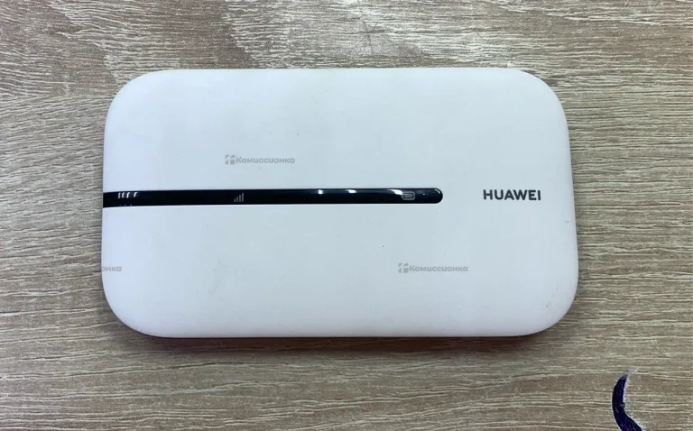 Переносной 4g роутер Huawei mobile Wi-Fi E5576-320