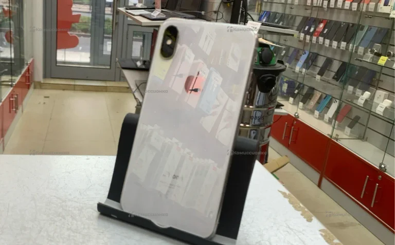 Apple iPhone X 3/256 ГБ
