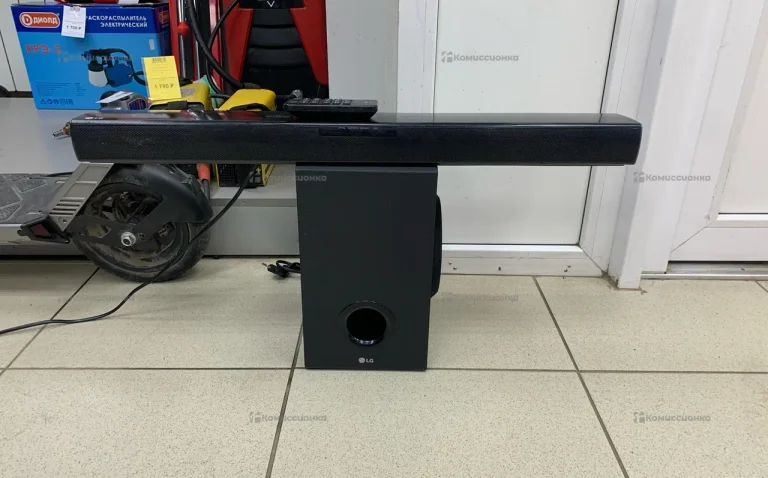 Саундбар LG
