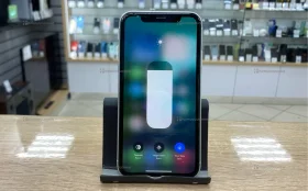 Apple iPhone XR 3/64 ГБ