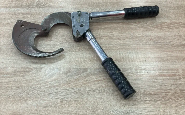 секторный кабелерез Рост К-75