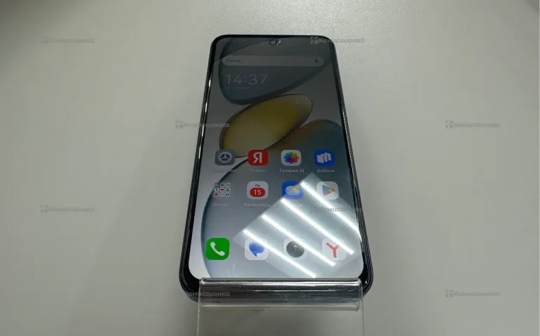 Tecno Spark Go 1 3/64 ГБ