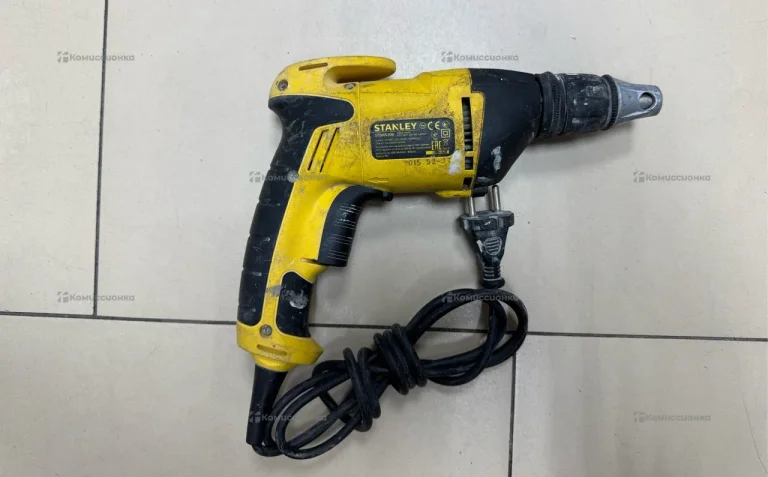 Шуруповерт STANLEY STDR5206